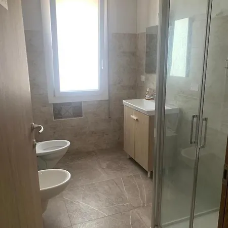 Venicemaskpadova Guest house Padova