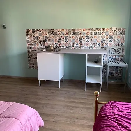 Venicemaskpadova Guest house *